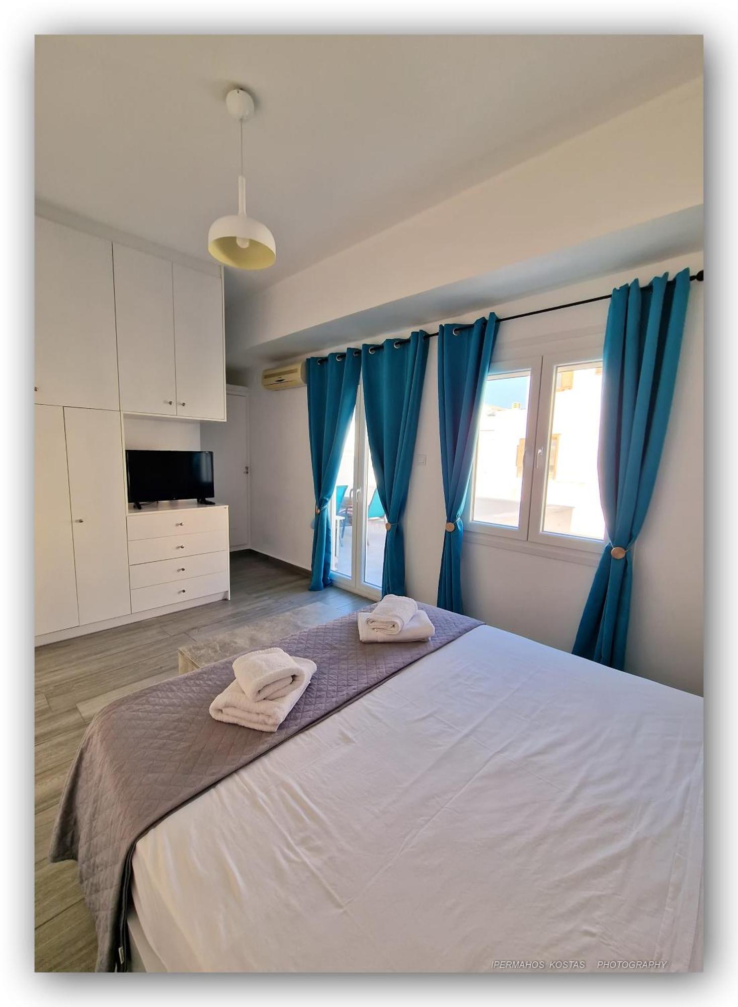 Welcome Home Syros Port Apartment Ermoupoli Exterior photo
